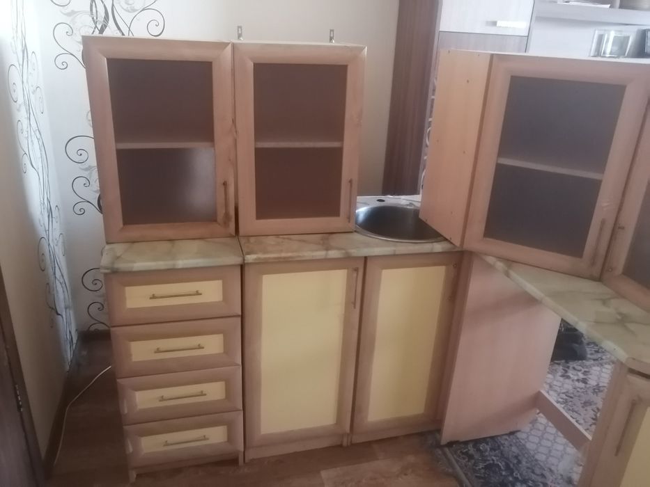 Кухонный гарнитур.
