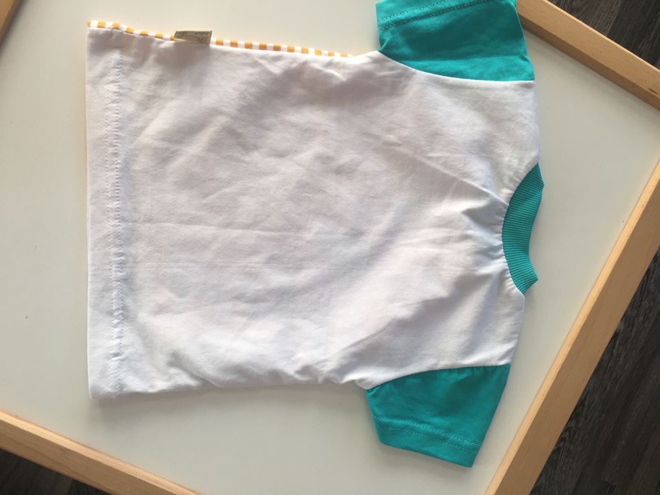 Ново  лот бебешки дрехи за момче 2-6м