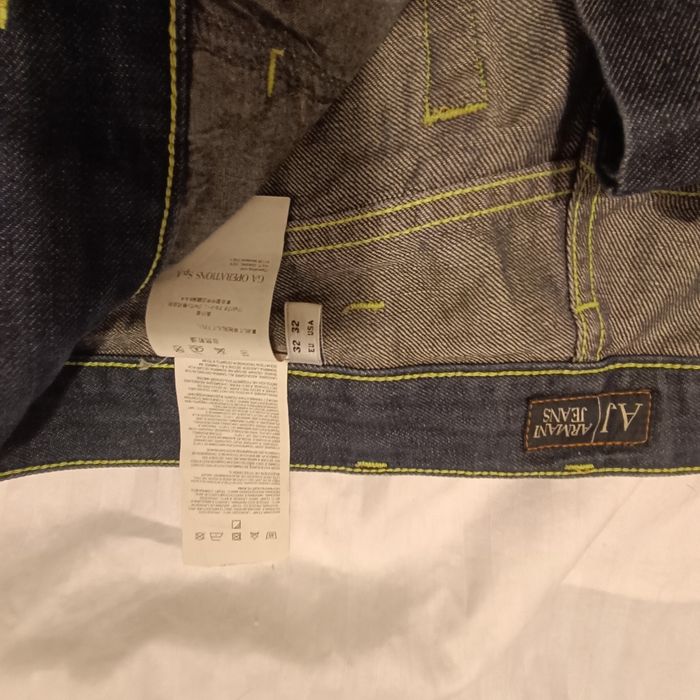 Pantaloni scurți de blugi Armani Jeans 32/32