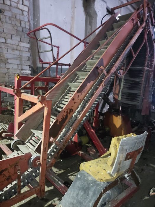 Продам комбайн ЕМ-11-1  однорядный