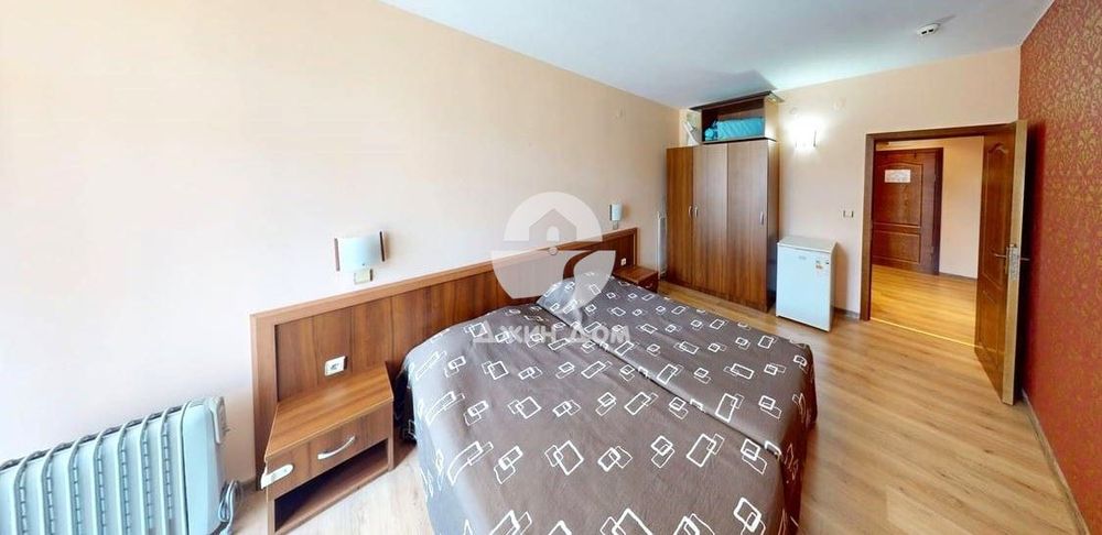 Продава се Двустаен апартамент в к.к. Слънчев бряг - 67 кв.м за 1120 €/кв.м - Снимка #5