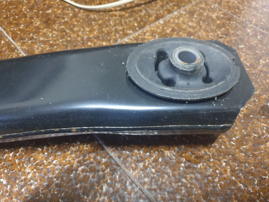 Два броя щанги заден мост
Jeep cherokee 2000 година
Купувани са от Анг