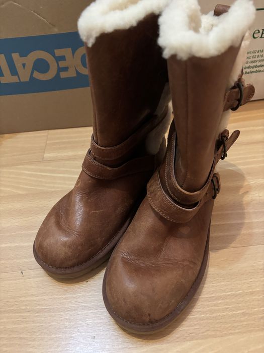 Детски кожени ботуши UGG