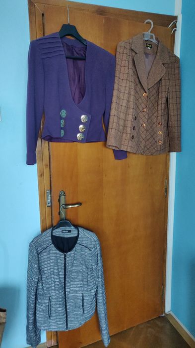 Sacouri  marimea 42-44