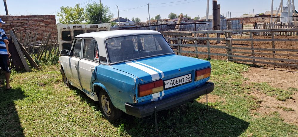 Ваз 2107 жигули.