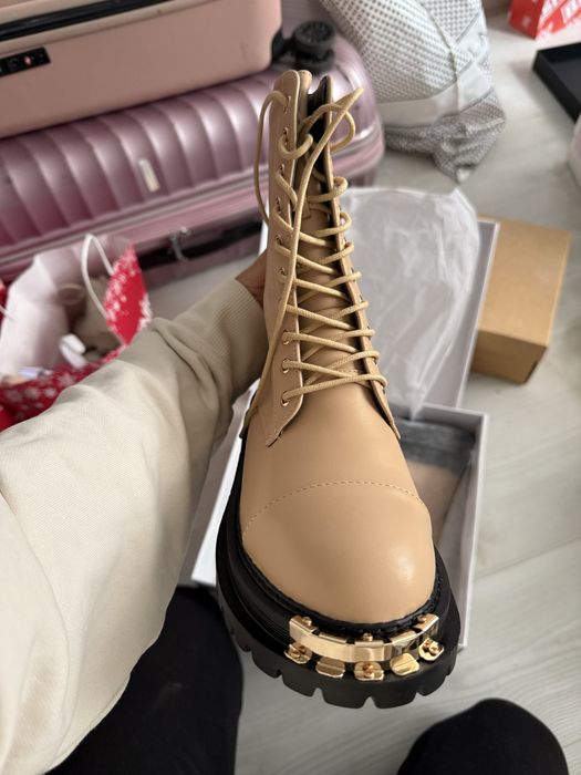 Бежови боти есен-зима