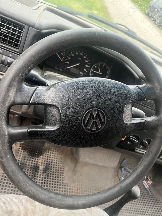 Т4 2,4 дизел 78 кс на части или цял