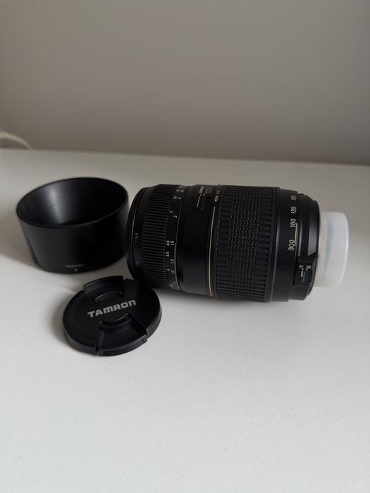 Обектив Tarmon AF70-300mm