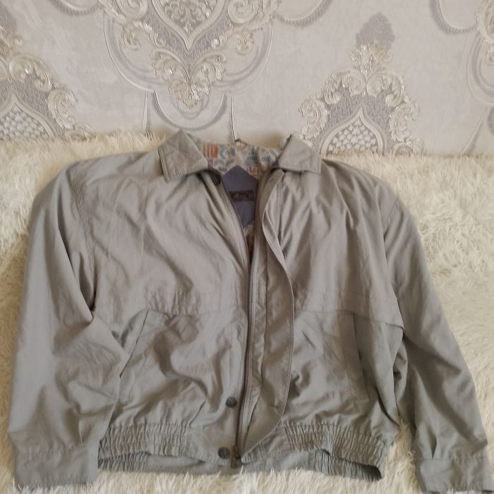 Ветровка мужская. Размер54.