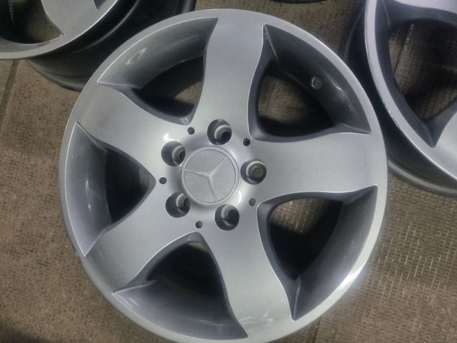 Диски Mерседс r15