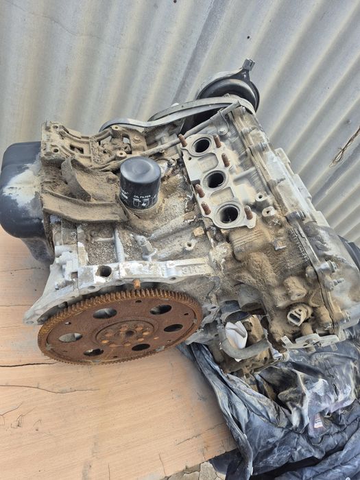 Матор лексус 3.3