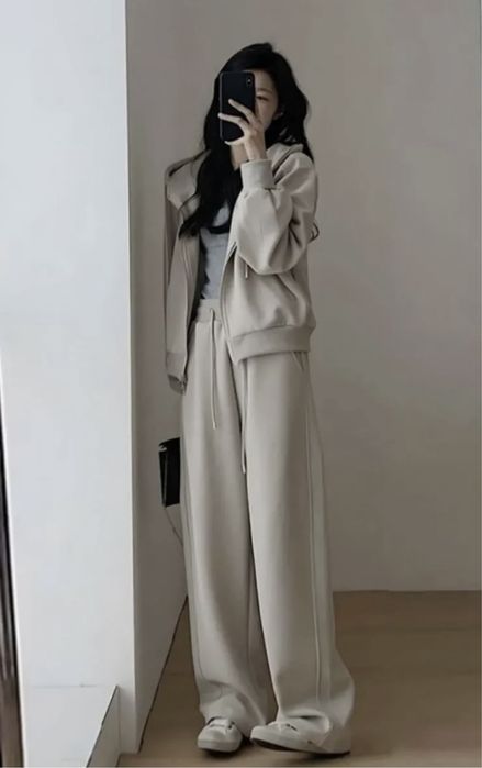 Женская спортивка