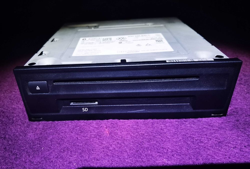 Vw медия 3Q0035840C 5G6919605A 5NA858071D