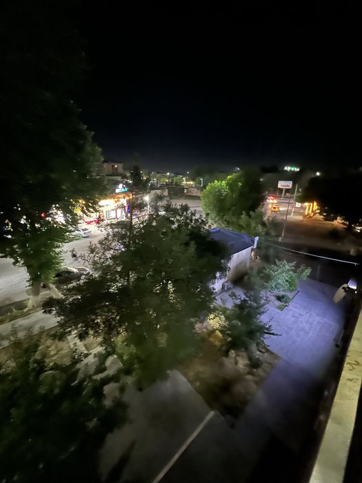 Продется 3-х конатная квартира