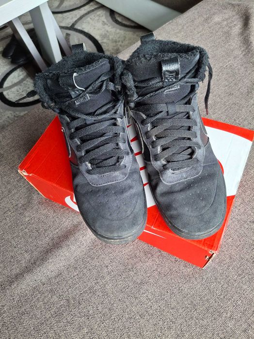 Зимни обувки/маратонки Nike