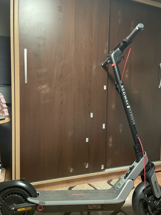 Trotineta segway ninebot e3