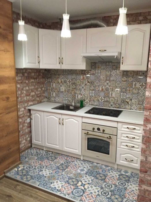 Тристаен апартамент в Центъра на Пловдив