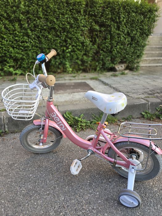 Bicicleta copii aproape noua