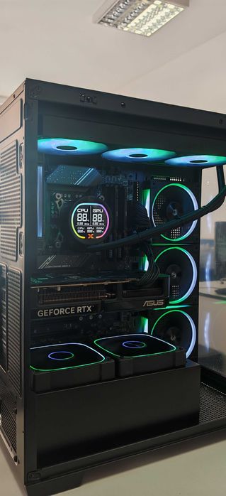 НОВ Геймърски Комп за ТОП Гейминг Intel I7 14700 up 5.4Ghz/64Gb/1Tb nVme + 1TB SSD/Asus RTX 5070 12Gb/WiFi & BT/Гаранция