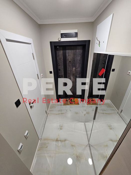 Продава се Едностаен апартамент в Царево - 49 кв.м за 1552 €/кв.м - Снимка #3