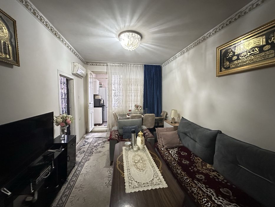 Феруза Продается квартира 3/1/4 балкон 2х3 ор-р: Гинекология