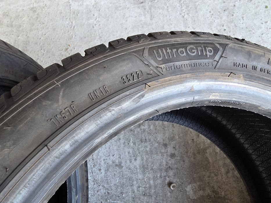 225/45/17 Goodyear 4бр