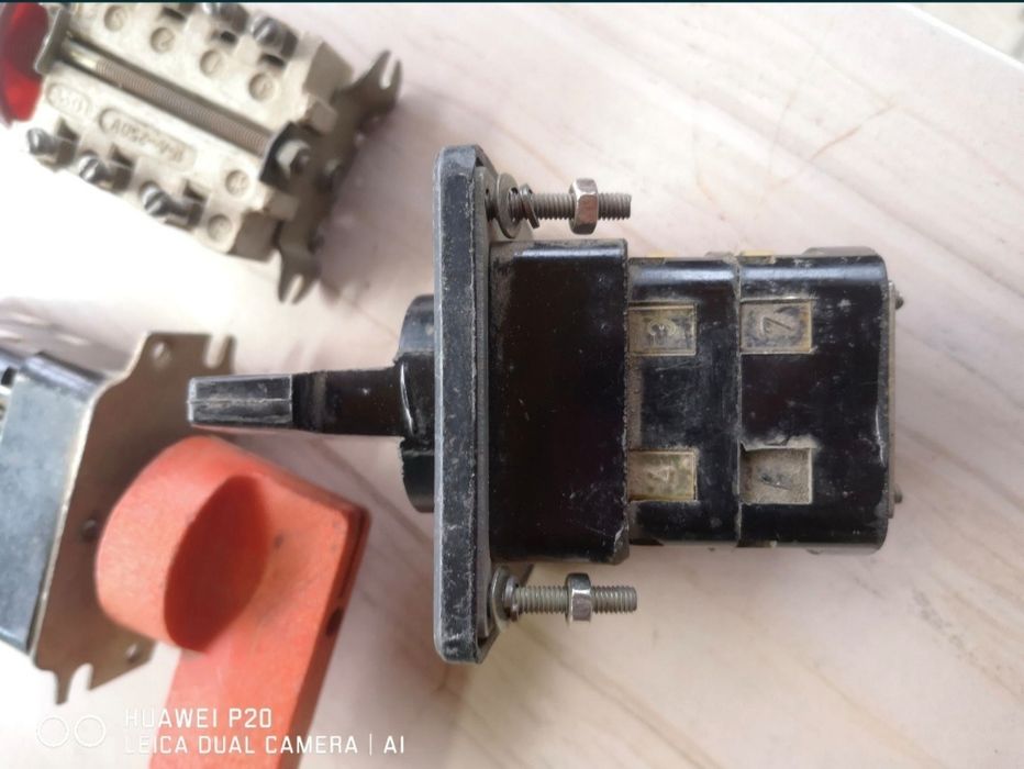 Трансформатори. .