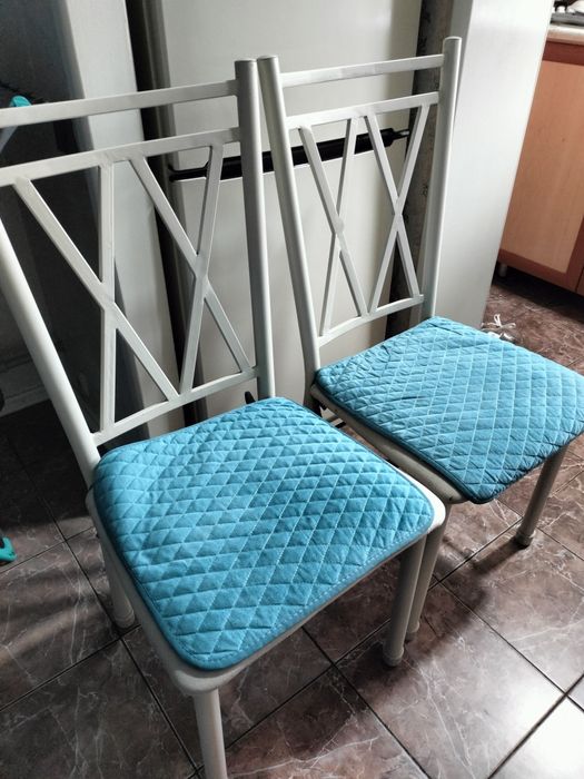 Стол стуля кухонный