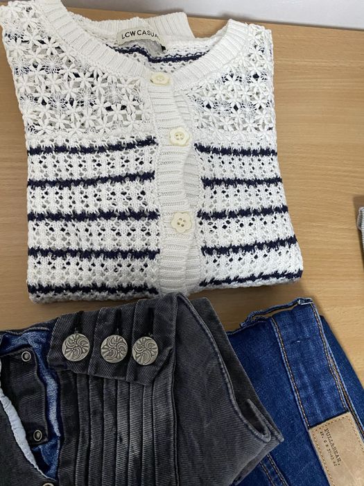Лот дънки и жилетка