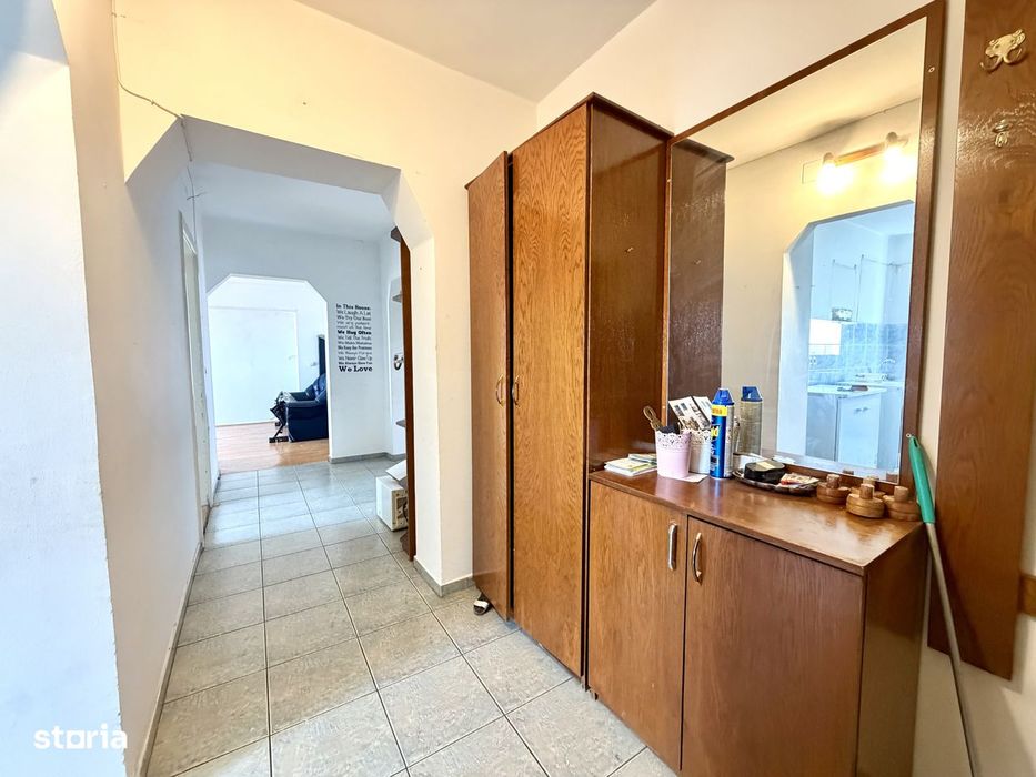 Apartament 4 camere, 88 mp utili, etaj 6 - Complexul Studentesc
