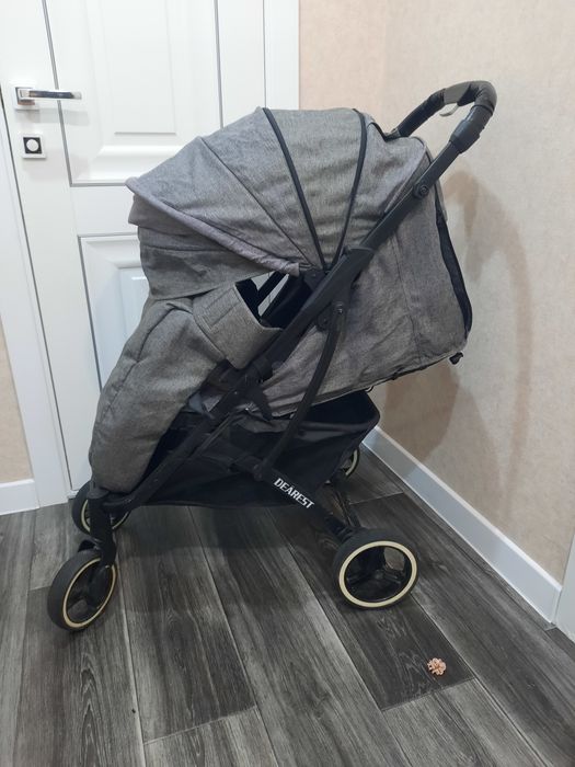 Продам детскую коляску