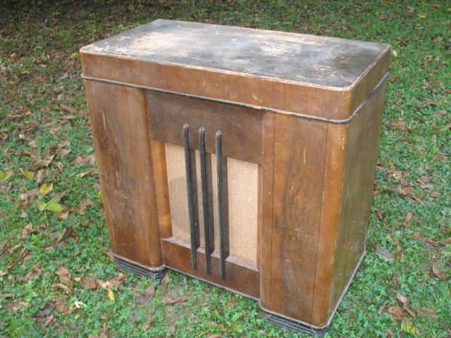 ALBA 475B, 1948 г. - ретро радиошкаф + грамофон с чейнджър.