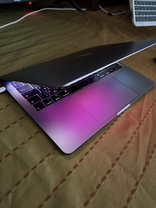 Макбук pro touch bar