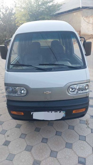 Damas Deluxe Oq rangli Sotiladi