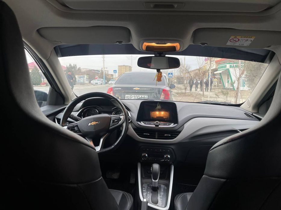 Chevrolet onix 1.2 turbo