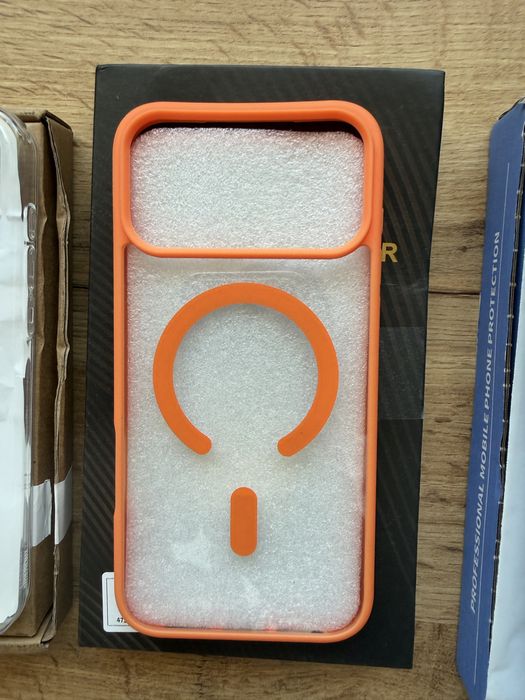 Калъфи за Iphone 17 pro max/15pro max