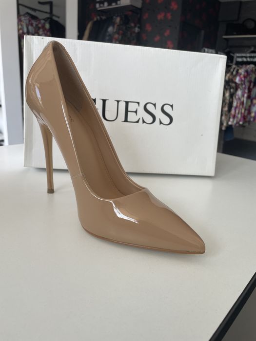 Pantofi Stiletto Guess