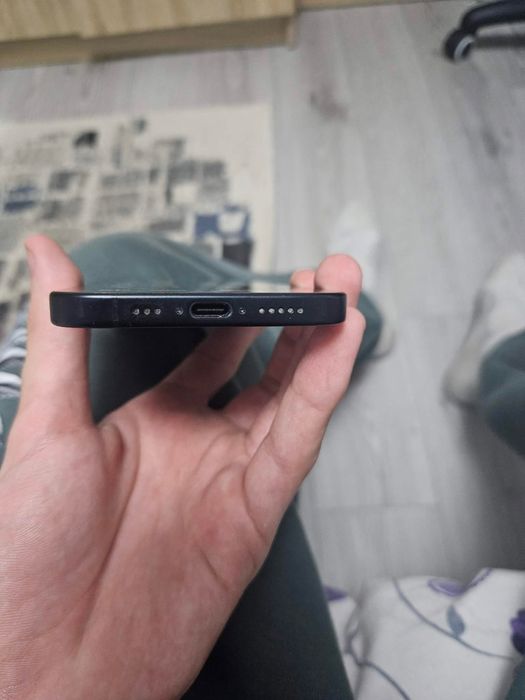 Schimb iphone 16 base model cu un 14 pro max sua 15 pro