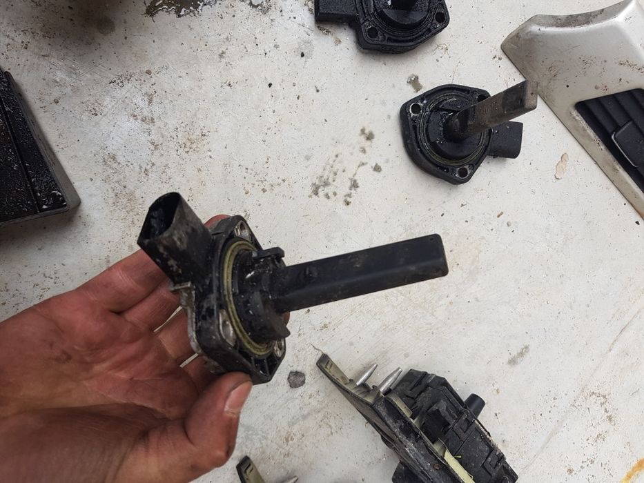 Датчик масло бмв е90 е91 е60 е61