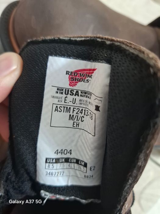 Red wing сатылады