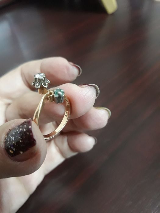 Редкое СССРзолотое кольцо 17.5р.583пр. с якут.брил.0.25к