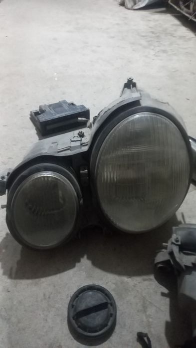 Продается фара срочно