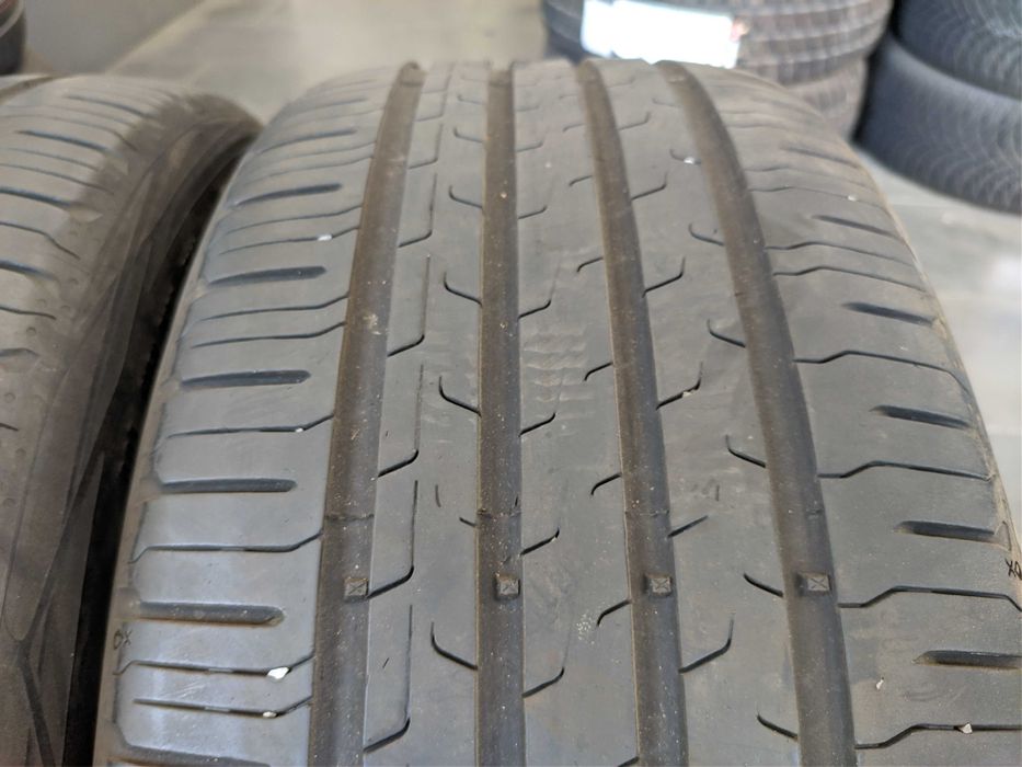 2бр Летни гуми 225 40 18 – Continental