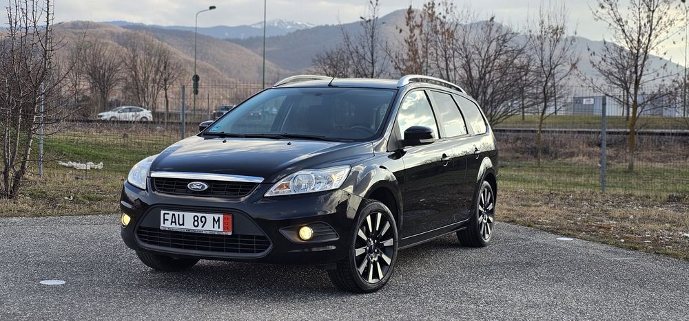 Ford Focus an 2010