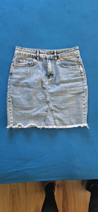 Дамски дънки, поли и къси панталони