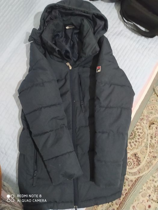 Срочно пуховик FILA