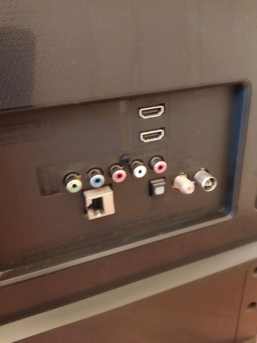 Продам телевизор LG