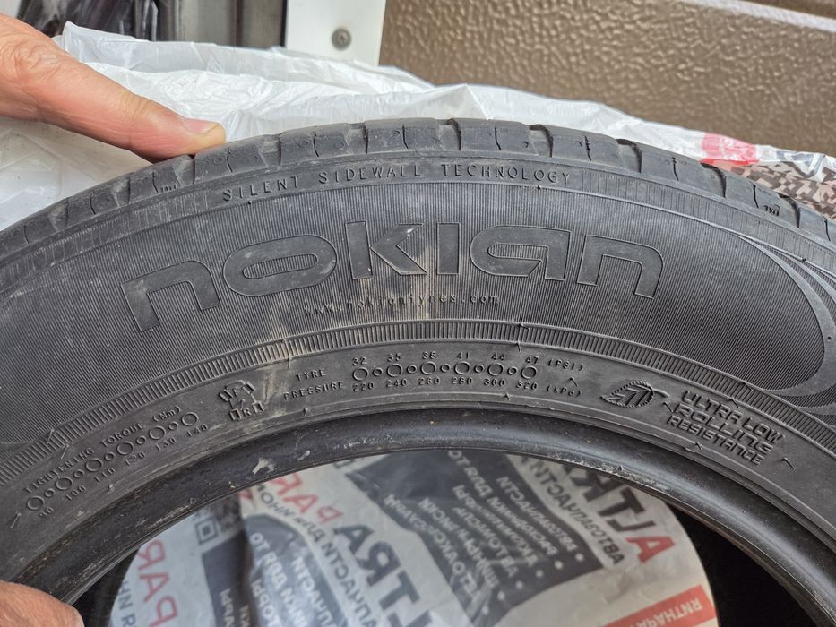 Авто шины продам