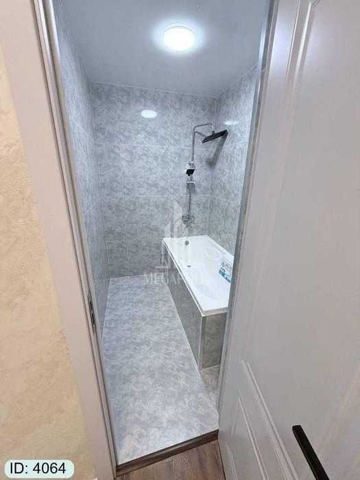 sharq 2 tomonida 3 xonali uy  tez va arzon sotiladi №4064