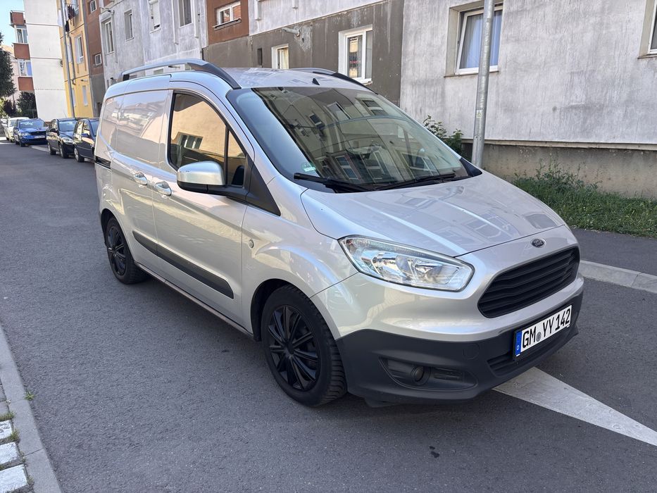 Ford transit courier